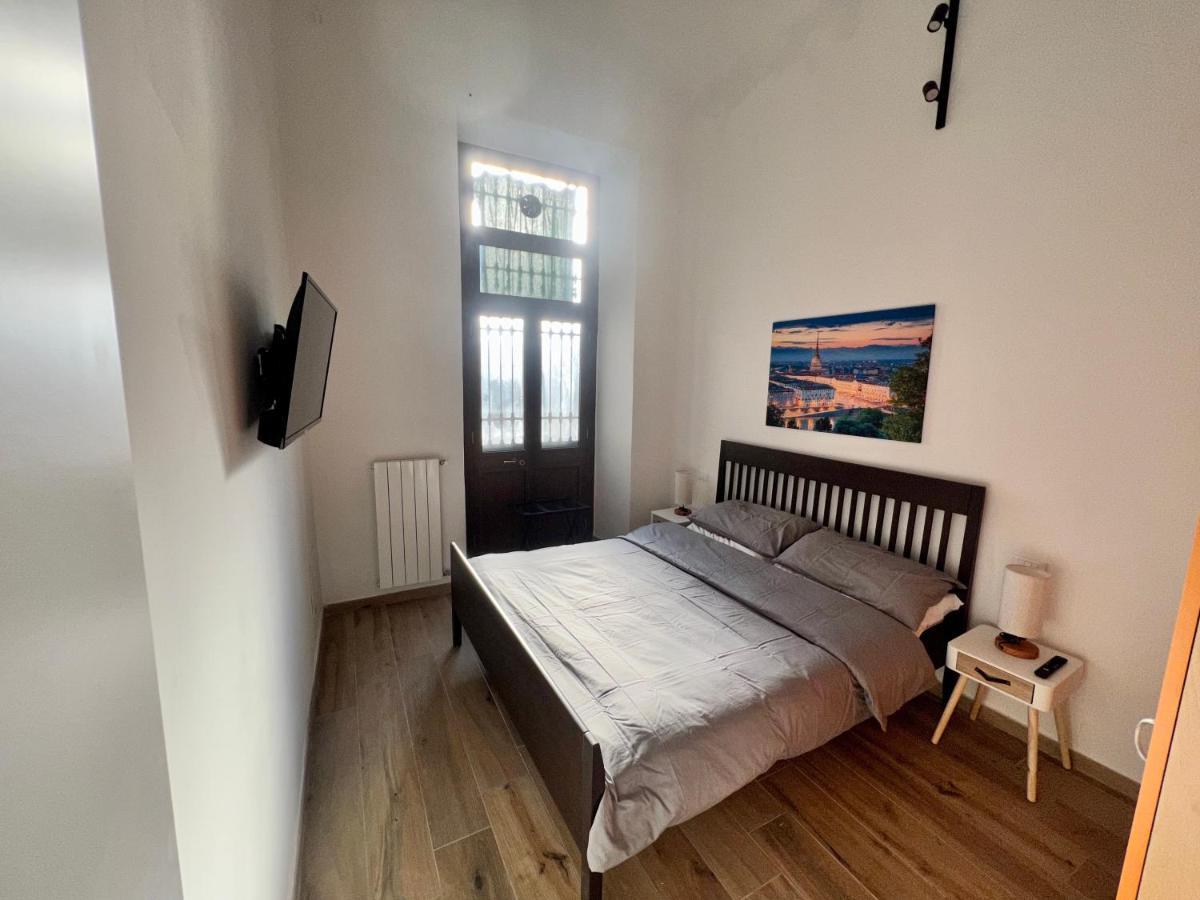Апартаменти Casa Giulio - A Due Passi Dal Centro Турин Екстер'єр фото